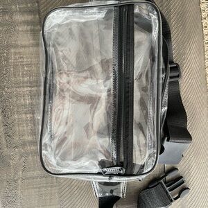 Stadium Approved transparent crossbody bag